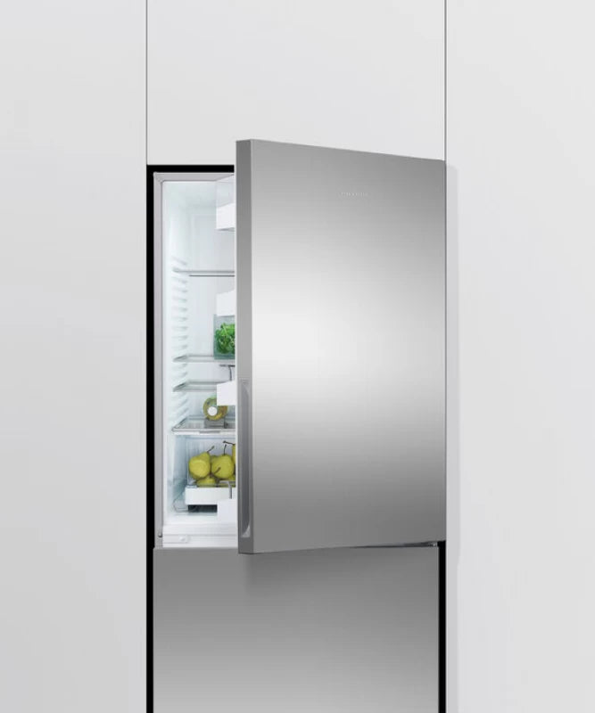 Fisher Paykel  Freestanding Refrigerator Freezer, 32", 17.5 cu ft - Stainless Steel (RF170BRPX6N)