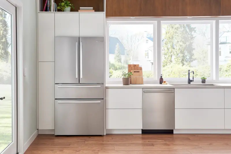 BOSCH 100 Series Dishwasher 24'' - Stainless Steel Anti-fingerprint (SHXM4AY55N)