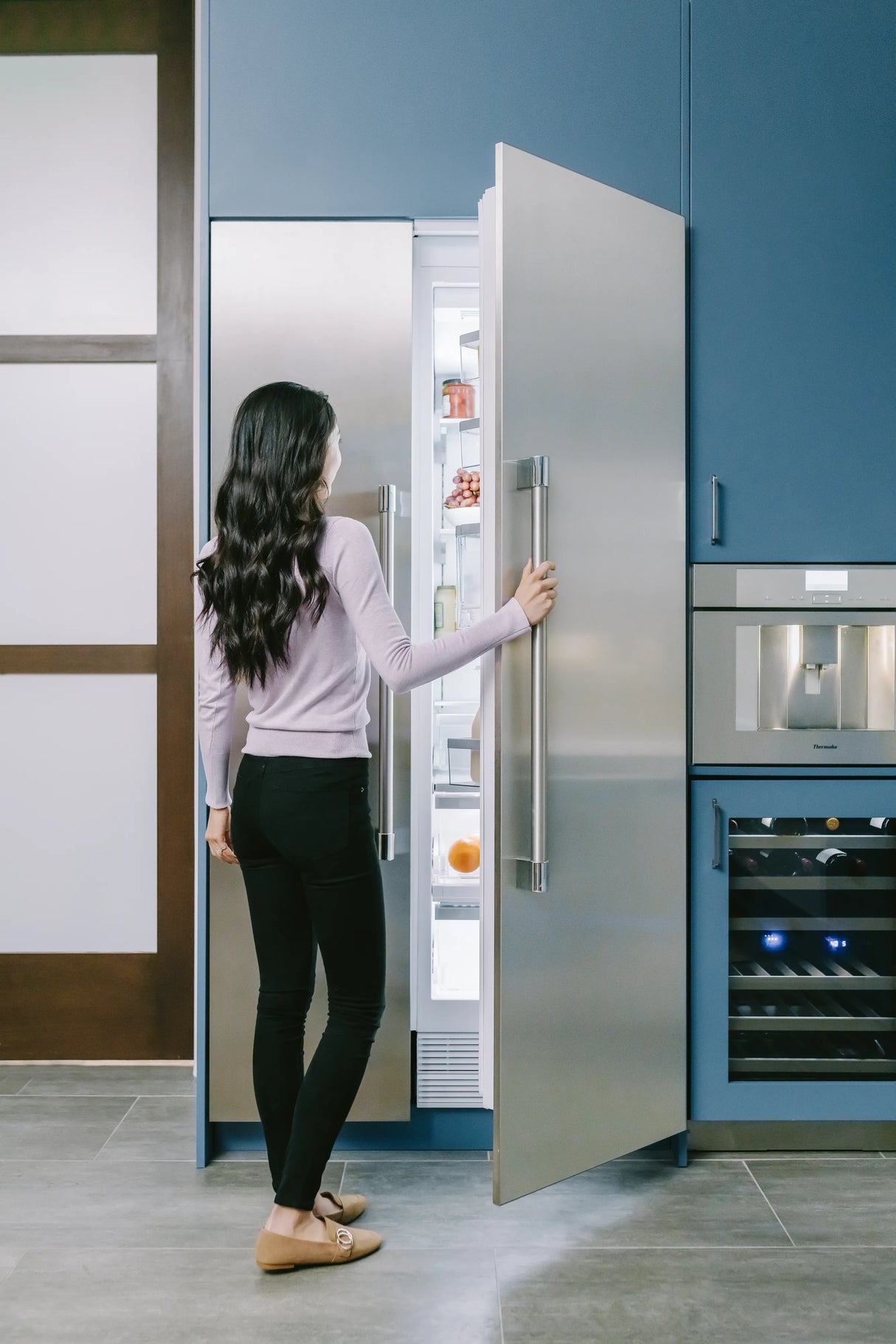 THERMADOR  23.5-Inch Built-in Panel Ready Fresh Food Column - Panel Ready (T23IR900SP)