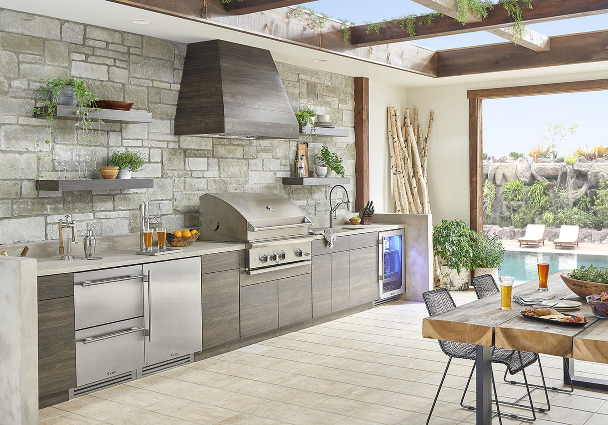 TRUE RESIDENTIAL  24″ Beverage Center Overlay Glass - Other (TBC24LOGC)