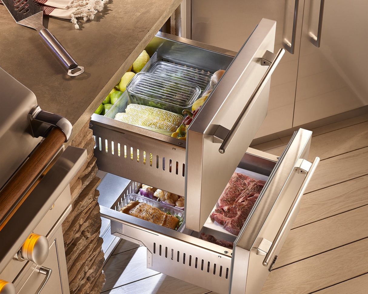 True Residential  24″ Undercounter Refrigerator Stainless Glass - Stainless Steel (TUR24RSGC)