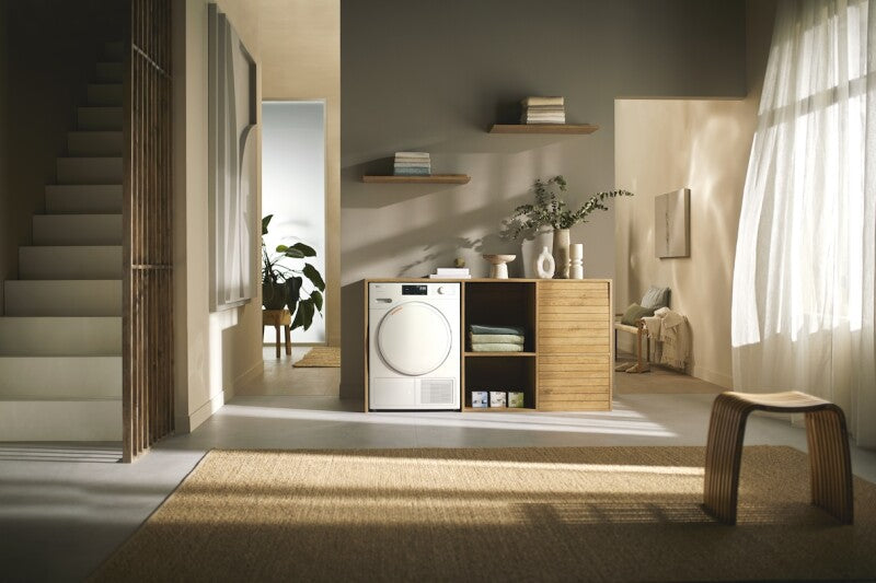 Miele T1 Heat?Pump Dryer: With?Miele@home and FragranceDos for laundry that smells great. - Lotus White (TXD160WP)