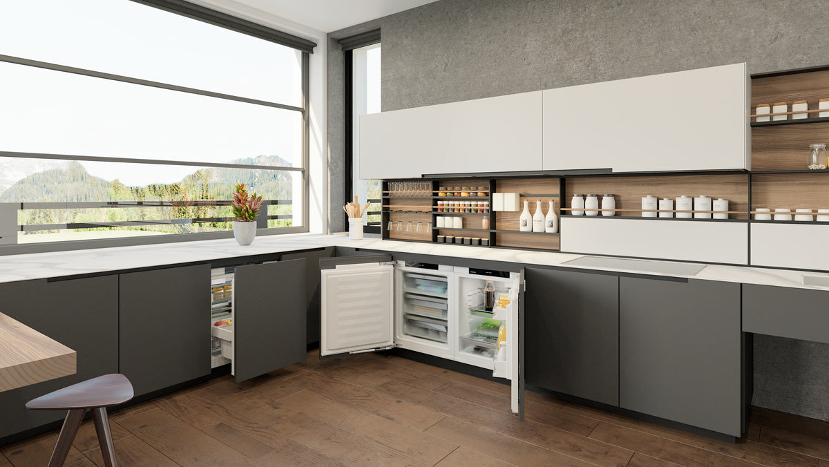 Liebherr  Freezer suitable for undercounter installation with NoFrost, Right Hinged - Panel ready (UF3651)