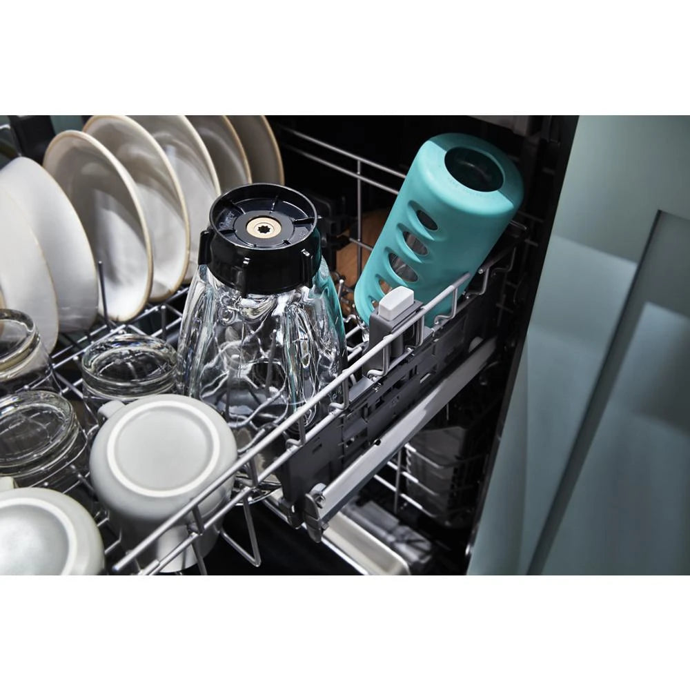 WHIRLPOOL  Quiet Dishwasher with 3rd Rack - Fingerprint Resistant Stainless Steel (WDT730HAMZ)