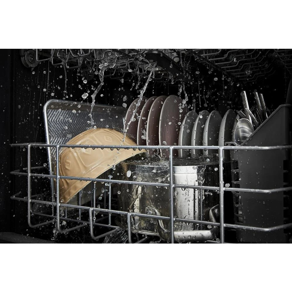 WHIRLPOOL  Quiet Dishwasher with 3rd Rack - Fingerprint Resistant Stainless Steel (WDT730HAMZ)