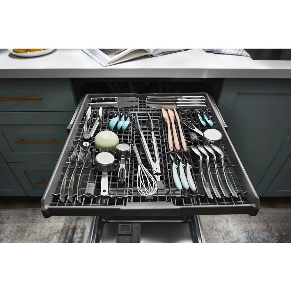 Whirlpool  Quiet Dishwasher with 3rd Rack - Fingerprint Resistant Stainless Steel (WDT730HAMZ)