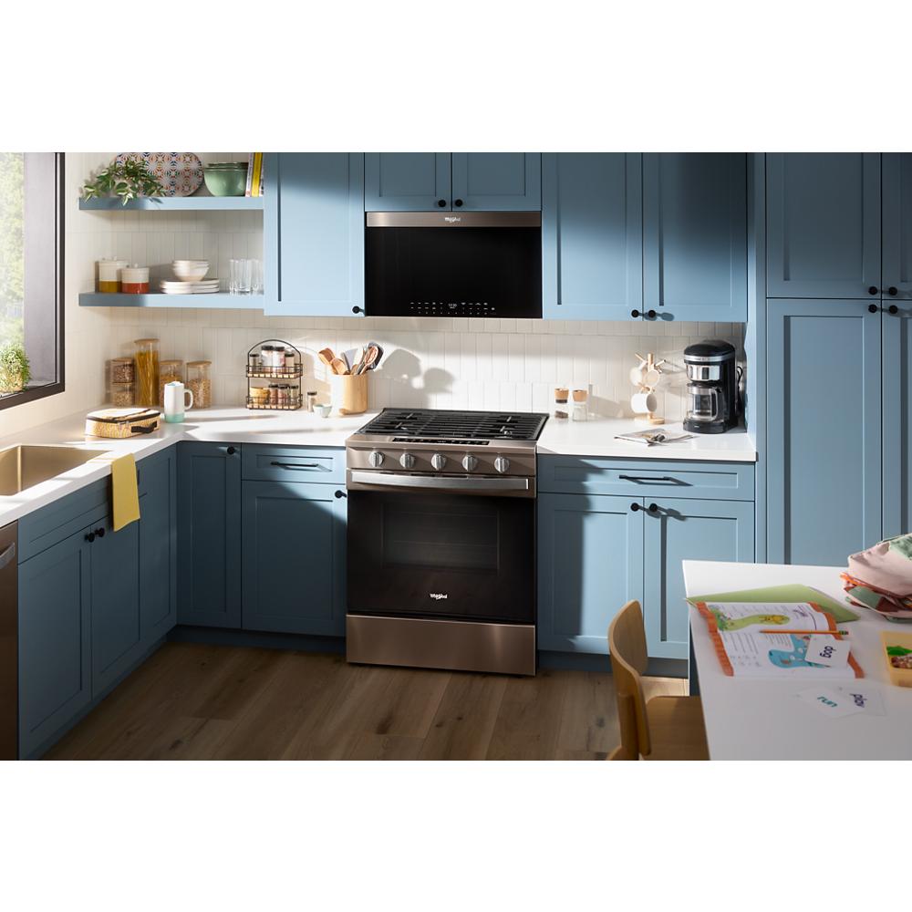 Whirlpool 24” Stainless Steel Dishwasher with AI Intelligent Wash - 47 dBA - Print Resist Black Stainless (WDT750SAKV)