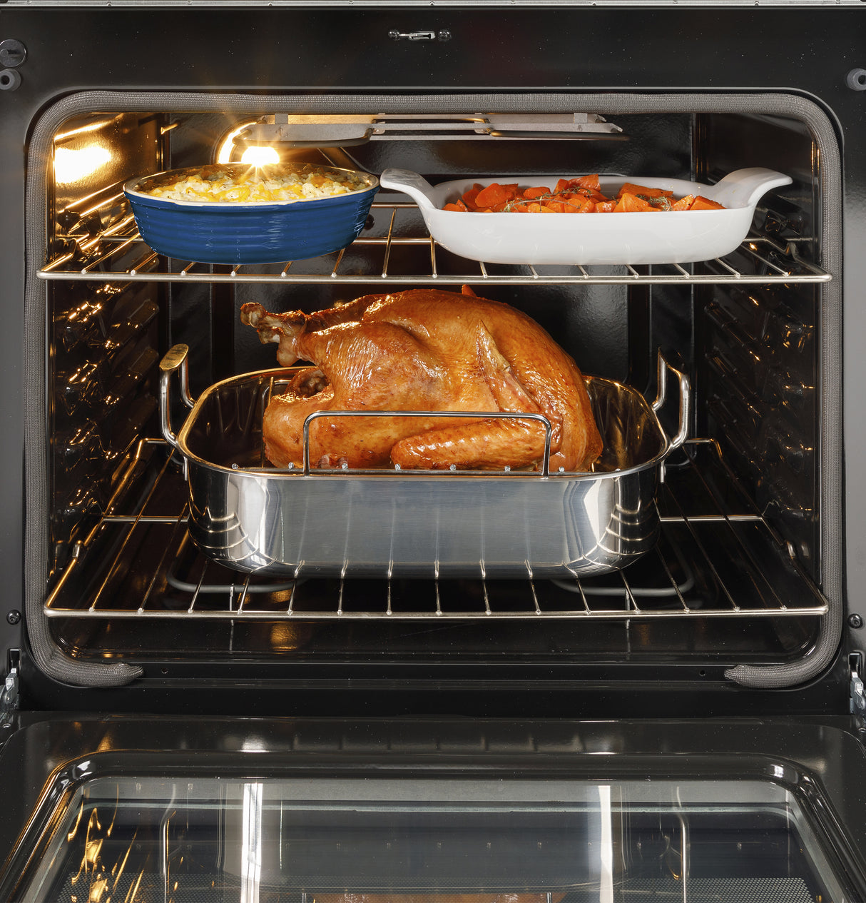 GE APPLIANCES GE(R) 30" Free-Standing Electric Convection Range with No Preheat Air Fry and EasyWash(TM) Oven Tray -  (GRF600AVSS)