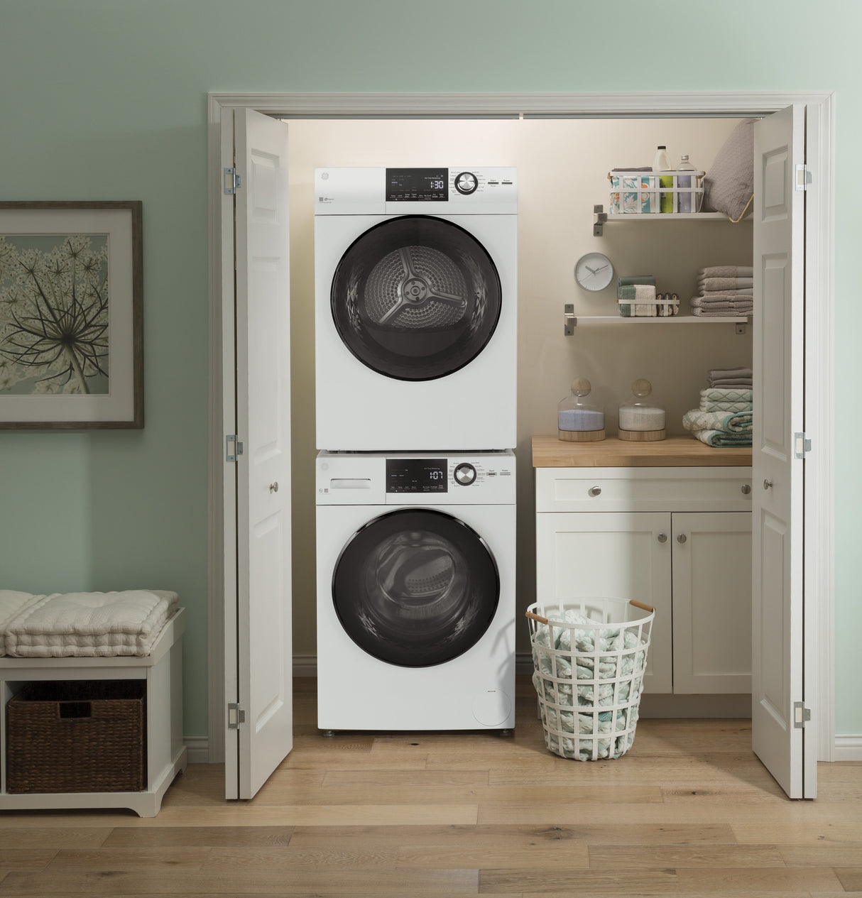 GE APPLIANCES GE(R) ENERGY STAR(R) 24" 4.3 Cu.Ft. Front Load Vented Electric Dryer with Stainless Steel Basket -  (GFD14ESSNWW)