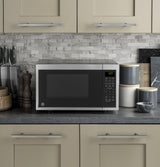 GE APPLIANCES GE(R) 0.9 Cu. Ft. Capacity Smart Countertop Microwave Oven with Scan-To-Cook Technology -  (GCST09U1WSS)